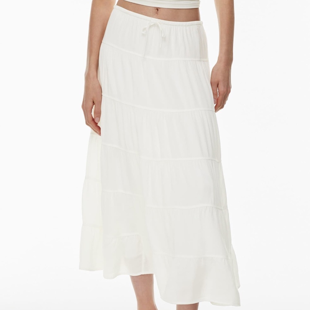 Aritzia Wilfred Bouquet Crepe Maxi Skirt in Light Birch